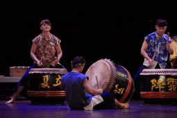 Orang Orang Drum Theatre, Spectacle