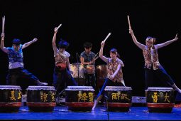 Orang Orang Drum Theatre, Spectacle