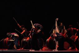 Orang Orang Drum Theatre, Spectacle