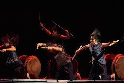 Orang Orang Drum Theatre, Spectacle