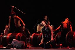 Orang Orang Drum Theatre, Spectacle