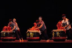 Orang Orang Drum Theatre, Spectacle
