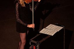 Sandy Anna Olivier, Concert