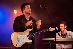 Alma Road, Concert