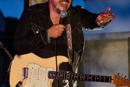 Alma Road, Concert