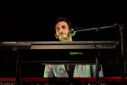 Alma Road, Concert