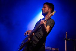 Alma Road, Concert