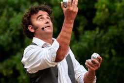 Cie Réverbère, Spectacle