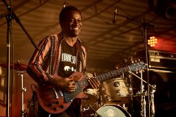 Concert, Touré Kunda