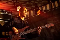 Concert, Touré Kunda