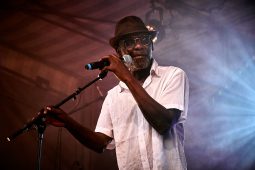 Concert, Touré Kunda