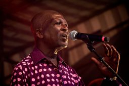 Concert, Touré Kunda