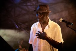 Concert, Touré Kunda