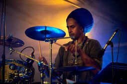 Concert, Touré Kunda