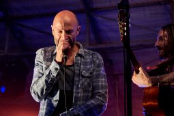 Vanupié, Concert