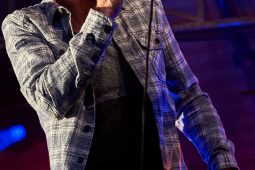 Vanupié, Concert
