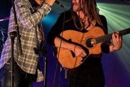 Vanupié, Concert