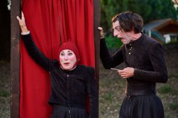 Cie Bruitquicourt, Spectacle