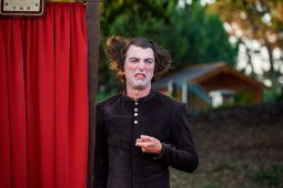 Cie Bruitquicourt, Spectacle