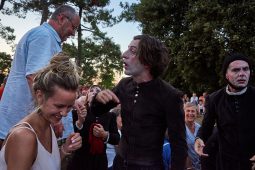 Cie Bruitquicourt, Spectacle