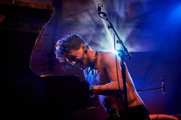 Concert, Tankus the Henge