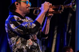 Concert, Valaire