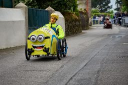 Voiture à pédales, Course, Mignon, Mammouth