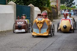 Voiture à pédales, Course, Toutankhamon, Crayon, Cheval, Mammouth, Rantanplan