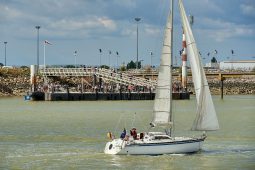 Débord de Loire, Evenement, Bateau
