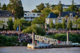 Débord de Loire, Evenement, Bateau