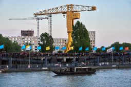 Débord de Loire, Evenement, Bateau