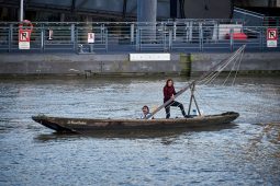 Débord de Loire, Evenement, Bateau