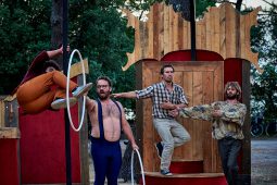 Cie Kadavresky, Spectacle