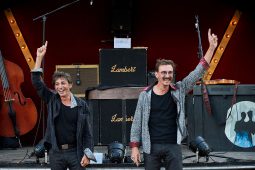Cie Raoul Lambert, Spectacle