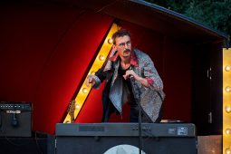 Cie Raoul Lambert, Spectacle
