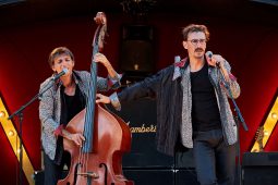 Cie Raoul Lambert, Spectacle