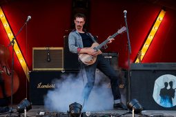 Cie Raoul Lambert, Spectacle