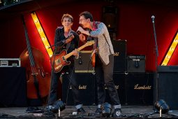 Cie Raoul Lambert, Spectacle