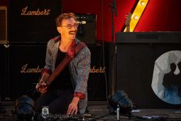 Cie Raoul Lambert, Spectacle