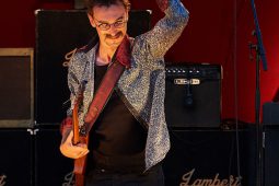 Cie Raoul Lambert, Spectacle
