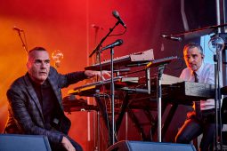 Concert, Electro Deluxe