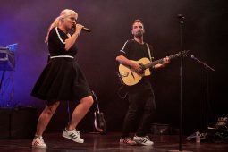 Concert, Jive Me