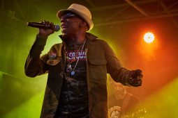 Anthony Johnson & Positive Roots Band, Concert