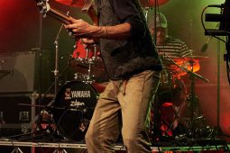 Anthony Johnson & Positive Roots Band, Concert