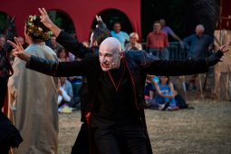 Cie Annibal et ses éléphants, Spectacle