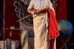 Cie Annibal et ses éléphants, Spectacle