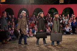 Cie Annibal et ses éléphants, Spectacle