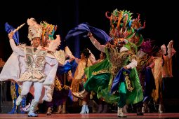 Folklore, Qhaswa et Acodanza, Spectacle, Pérou