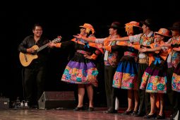 Folklore, Qhaswa et Acodanza, Spectacle, Pérou