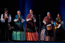 Folklore, Galice, Son d'Aqui, Spectacle